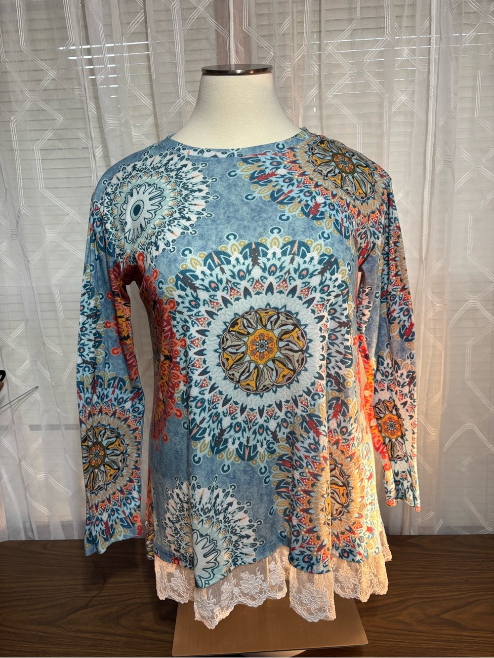 Sanifer 3X Boho multi color mandala print, lace hem tunic 32L 26 p2p